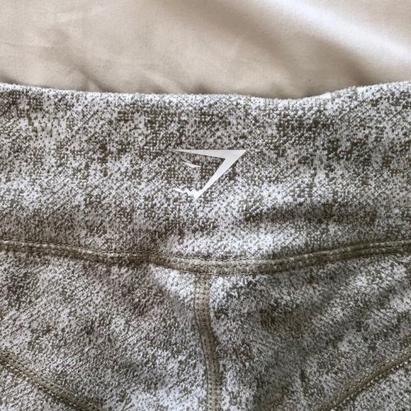 Gymshark Fleur Texture Leggings - Picture 6 of 9